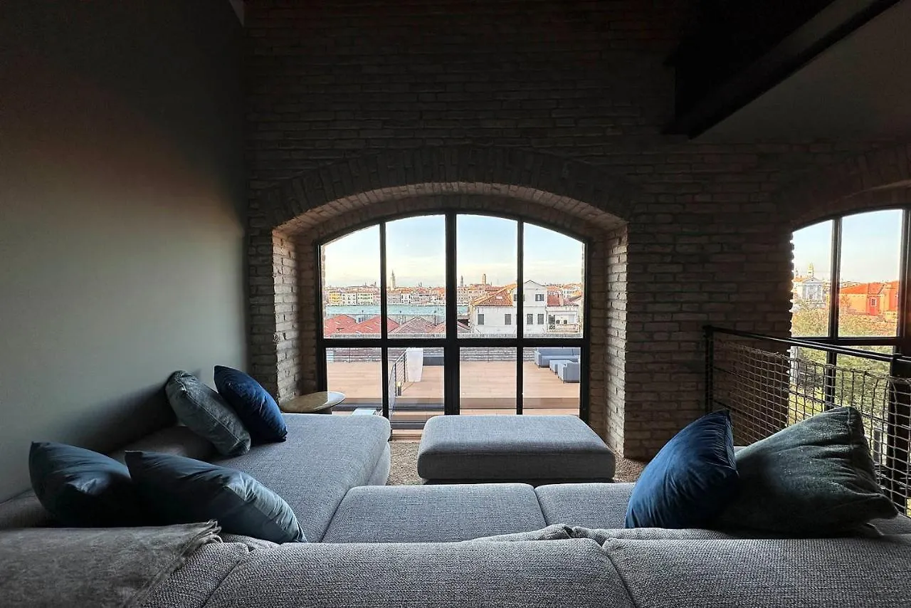 アパート Fortuny Design Loft And Terrace ヴェネツィア イタリア